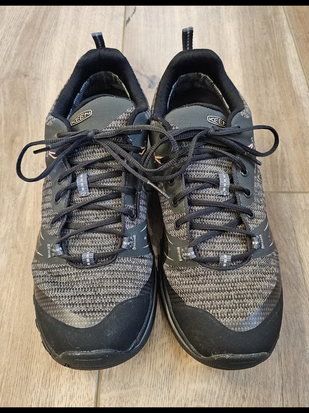 KEEN Women's Waterproof Hilimg Shoes - Size 8 - Picture 2 of 9